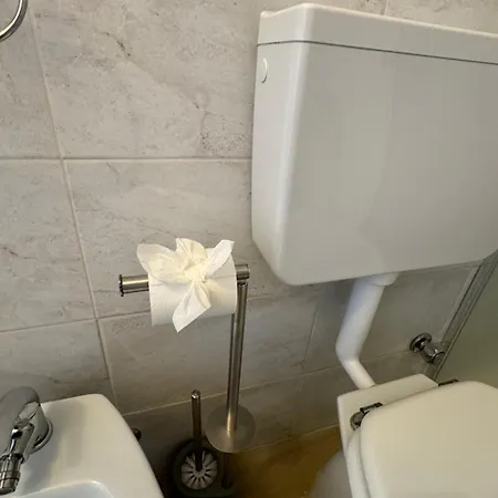 Eight Wonder Будинок відпочинку